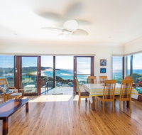 18 Cliff Road - Holiday Sunshine Coast