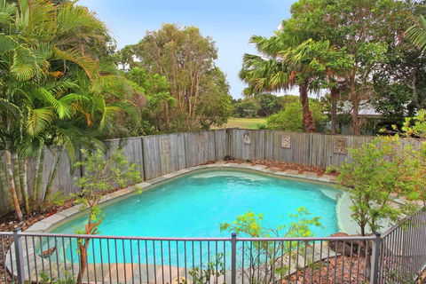 18 Northbeach Place, Mudjimba Beach - Pet Friendly, Linen Included, WIFI - Sunshine Coast Tourism 2