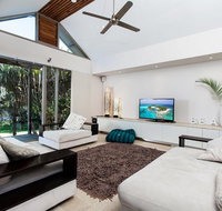 18A Childe Street Belongil Beach - Belongil Beach Pavilion House - Sunshine Coast Tourism