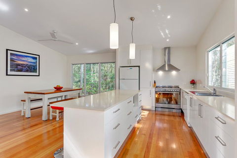 19 Satinwood - Natures Retreat With A Bit Of Sandy Feet - Sunshine Coast Tourism 0