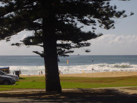 2 Austinmer Apartment - Sunshine Coast Tourism 0