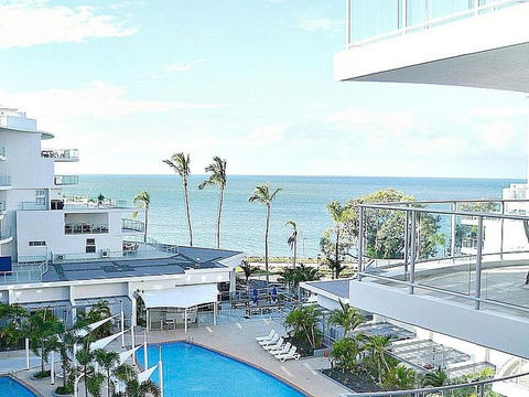 2 BDR/Apt/Foxtel/WiFi/Pool/parking/Spa/Hervey Bay - Holiday Sunshine Coast 0