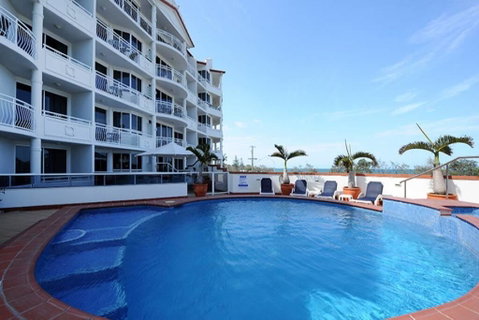 2 Bedroom Alex Unit - Ocean, Pool And Park Views - Sunshine Coast Tourism 0