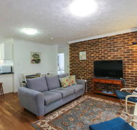 2 Bedroom St Lucia Apartment close to UQ and CityCat - Holiday Sunshine Coast