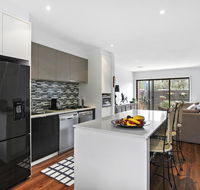 2 Bedroom Townhouse - Family  Corporate Bookings Only - Holiday Sunshine Coast