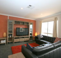 2/17 Jillamatong Street - Sunshine Coast Tourism