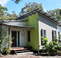 24 Esprit Drive - Beach home with open plan living and walking distance to beach