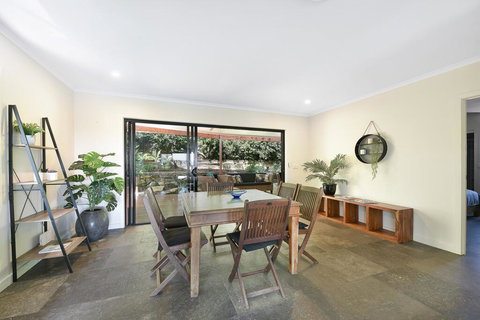 250 David Low Way, Peregian Beach - Sunshine Coast Tourism 3