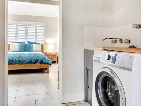 Beach Dayz - Sunshine Coast Tourism 4