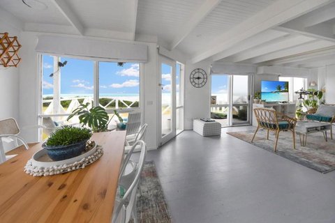 Beach Haven - Sunshine Coast Tourism 1