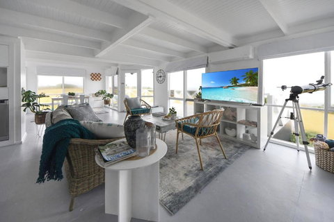 Beach Haven - Sunshine Coast Tourism 2