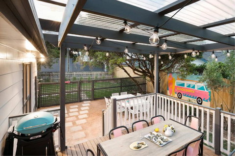 Beach Shack - Sunshine Coast Tourism 1