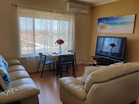 Beach Side Holiday Apartment - Sunshine Coast Tourism 2