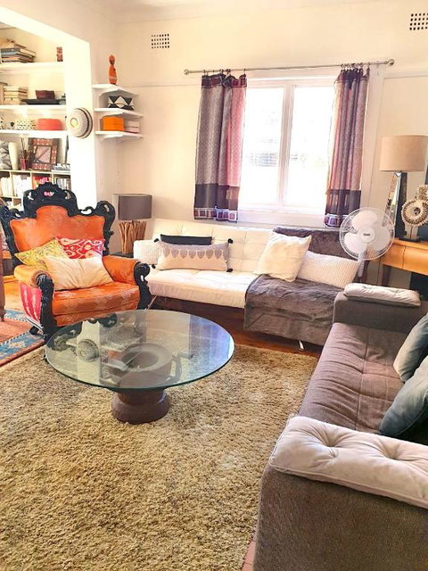 Beach To Home In 3 Minutes: Bondi N - Sunshine Coast Tourism 1