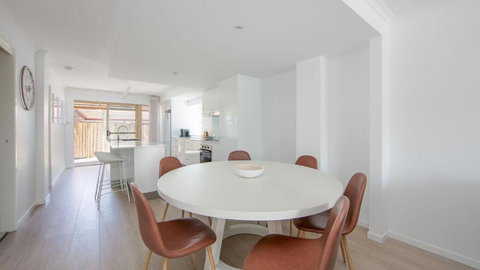 Beach Wood - Sunshine Coast Tourism 4