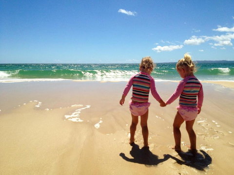 Beachfront At Bribie - Sunshine Coast Tourism 4