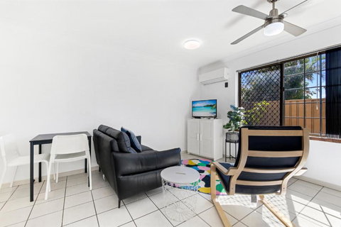 Beachside Gardens 10 - Sunshine Coast Tourism 3