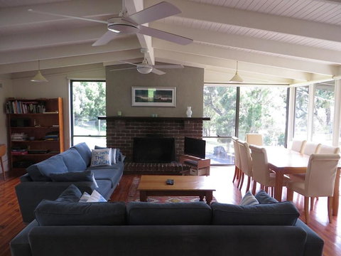 Beachview - Sunshine Coast Tourism 2