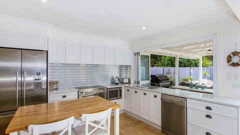 Beachworth - Wifi & Pet Friendly - Sunshine Coast Tourism 4