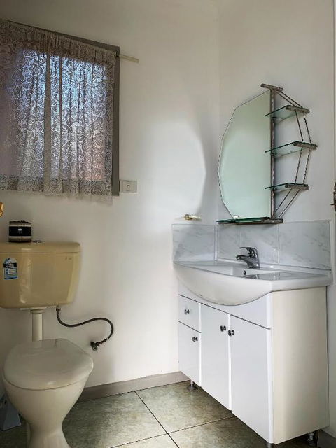 Beaconsfield Lodge Motel - Holiday Sunshine Coast 1