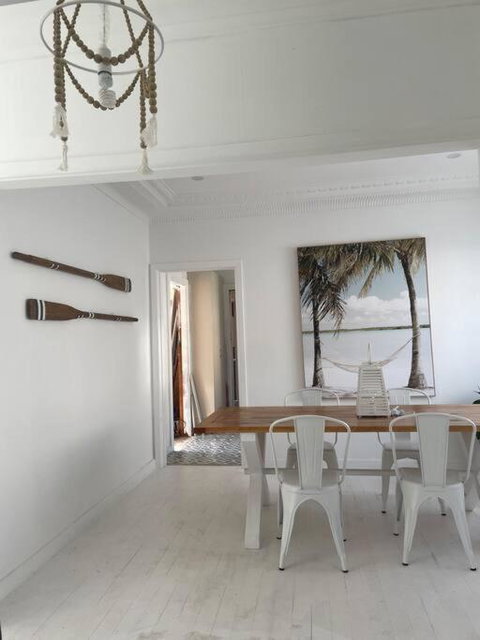 Beach Shack! - Sunshine Coast Tourism 2