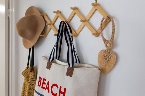 Beautifully Renovated Maroochydore Beach Apartment - Sunshine Coast Tourism 2