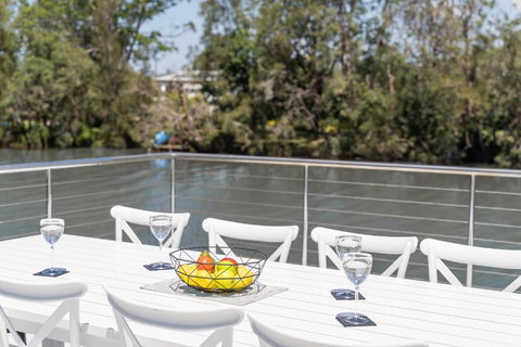 Beauty By The Water - Sunshine Coast Tourism 4