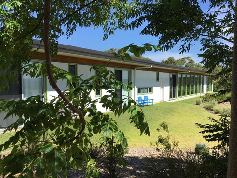 Bed + Bauhaus - Sunshine Coast Tourism 2