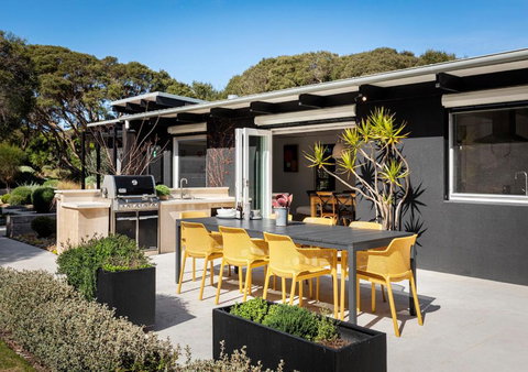 Belini - Sunshine Coast Tourism 0