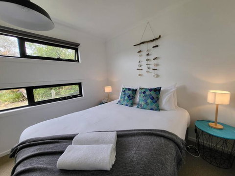 Bella Blue - Scamander River Stay - Sunshine Coast Tourism 2