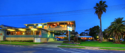 Bermagui Motor Inn - Sunshine Coast Tourism 0