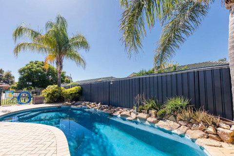 Best Western Ambassador Motor Inn & Apartments - Sunshine Coast Tourism 3