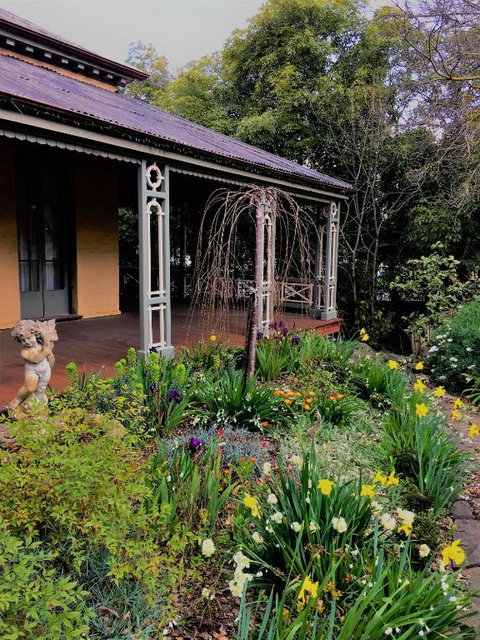 Bindley House B&B Cottage - Sunshine Coast Tourism 3