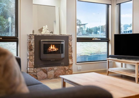 Blackout - Sunshine Coast Tourism 1