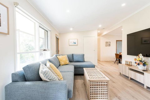 Blairgowrie Whitesands - Sunshine Coast Tourism 0