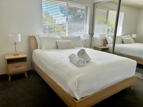 Camelot Unit 12 - Sunshine Coast Tourism 1