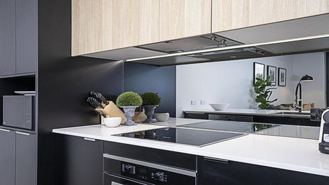 Canberra Chic I30 - Sunshine Coast Tourism 4