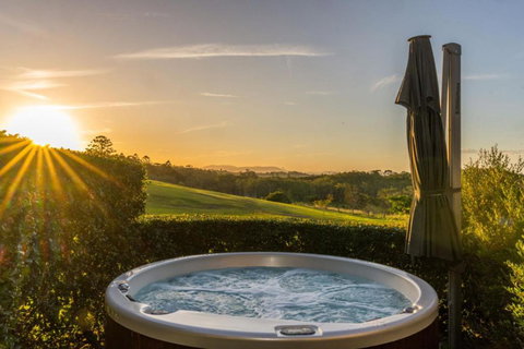 Cape Byron Suite 6 - Sunshine Coast Tourism 1