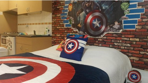 Captain America K Studio Apt CBD - Sunshine Coast Tourism 3
