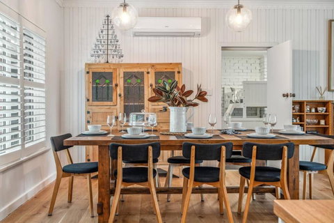 Carawatha On The Range - Unique Farm Stay - Sunshine Coast Tourism 1