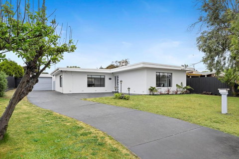 Casa Bianca - Sunshine Coast Tourism 2