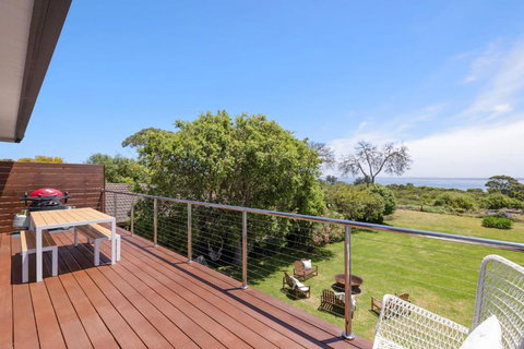 Casa Blu - Sunshine Coast Tourism 0