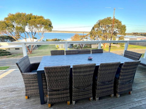 Casa De La Isla - Sunshine Coast Tourism 1