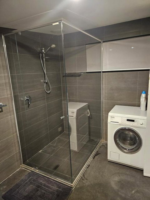 Canberra Hideaway - Sunshine Coast Tourism 1