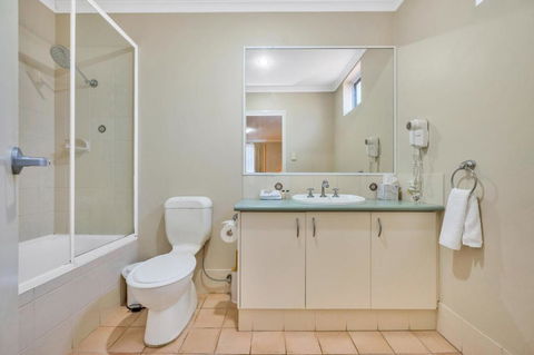 C Mandurah Apartment Resort - Sunshine Coast Tourism 4