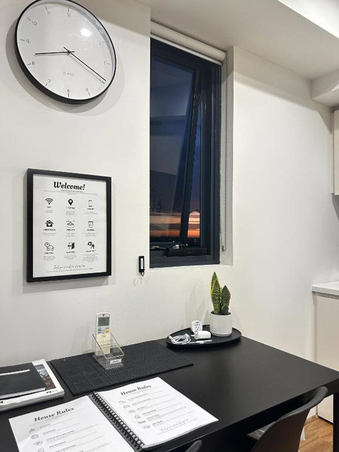 CBD Penthouse View Apartment - Sunshine Coast Tourism 4