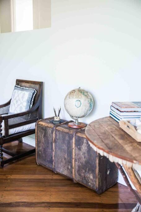 Castaways Beach House Noosa - Sunshine Coast Tourism 2