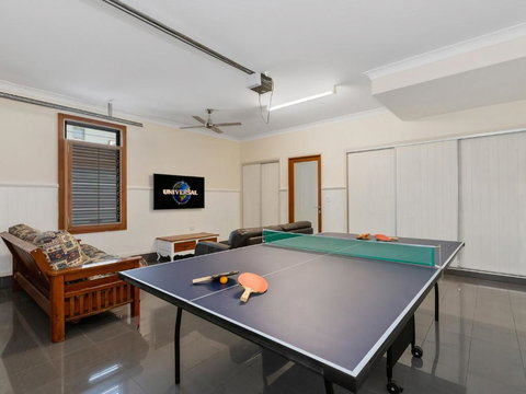 Casuarina Dreaming Townhouse With Pool - Sunshine Coast Tourism 4