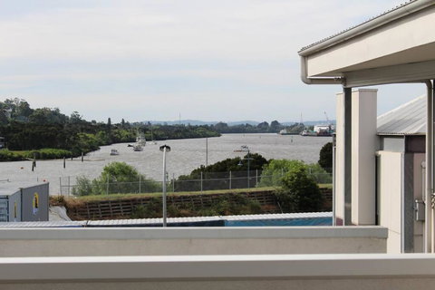 Cataract 7 - CBD 2 Br Free Parking - Sunshine Coast Tourism 2