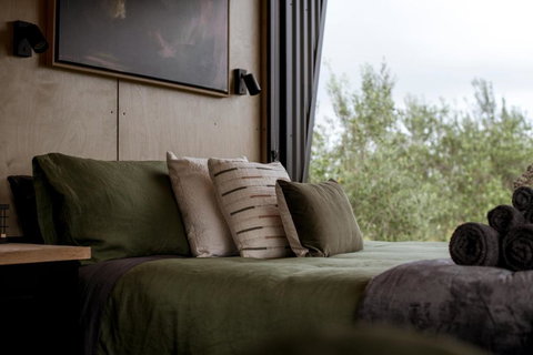 Cate The Tiny Cabin In Esperance - Sunshine Coast Tourism 4